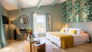 Vue d'ensemble d'une Chambre Privilège de l'Hôtel La Dimora En Corse